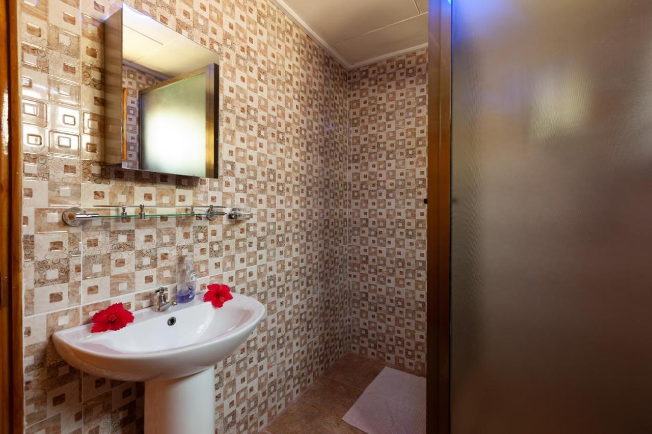 Dream Holiday Self Catering 라디게 외부 사진
