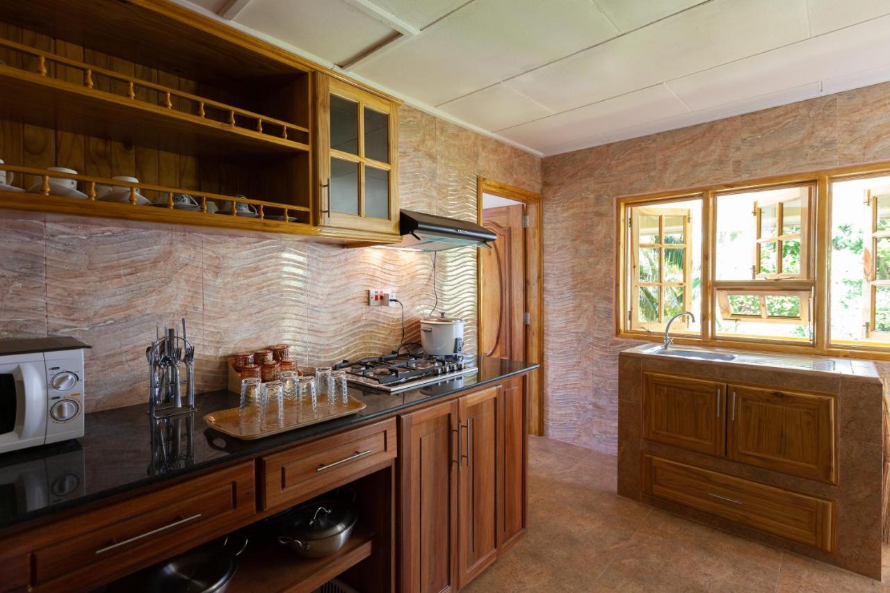 Dream Holiday Self Catering 라디게 외부 사진