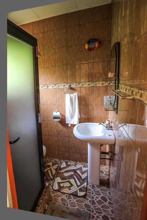 Dream Holiday Self Catering 라디게 외부 사진